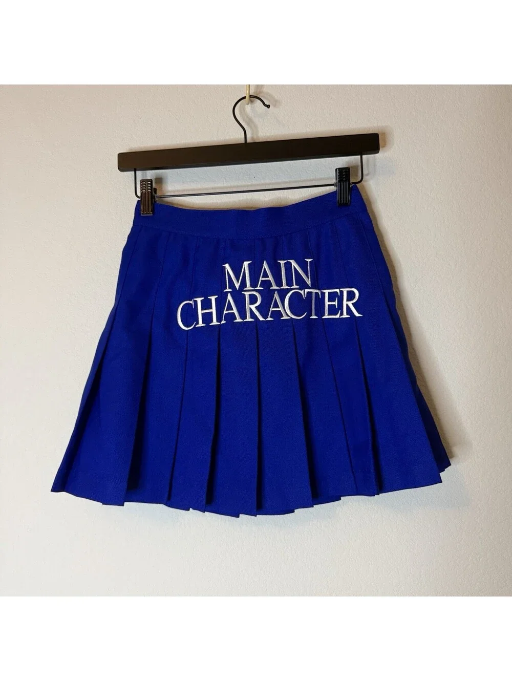 Praying Pleated Skirt Women S Blue NWT Main Character Embroidered Vault Gucci